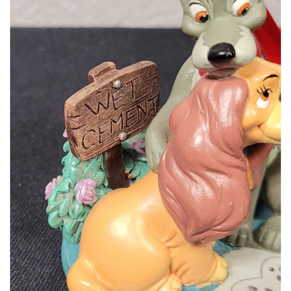 Disney Store Lady and the Tramp Wet Cement Sketchbook Christmas Ornament 2014